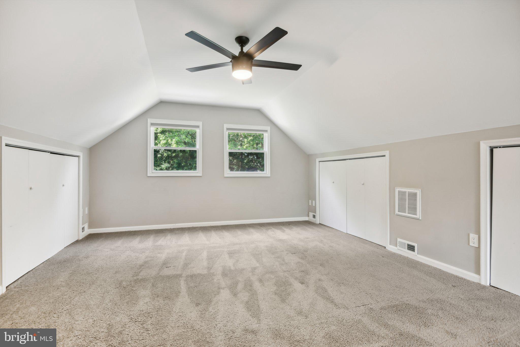 1658 Bay Ridge Road Edgewater, MD 21037 - Photo 17 of 36 Huge Primary bedroom
