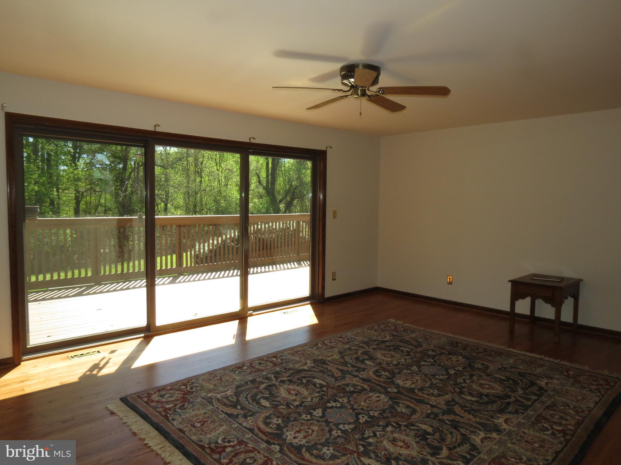 236 Jewell Road Dunkirk, MD 20754 - Photo 13 of 29 Living Room