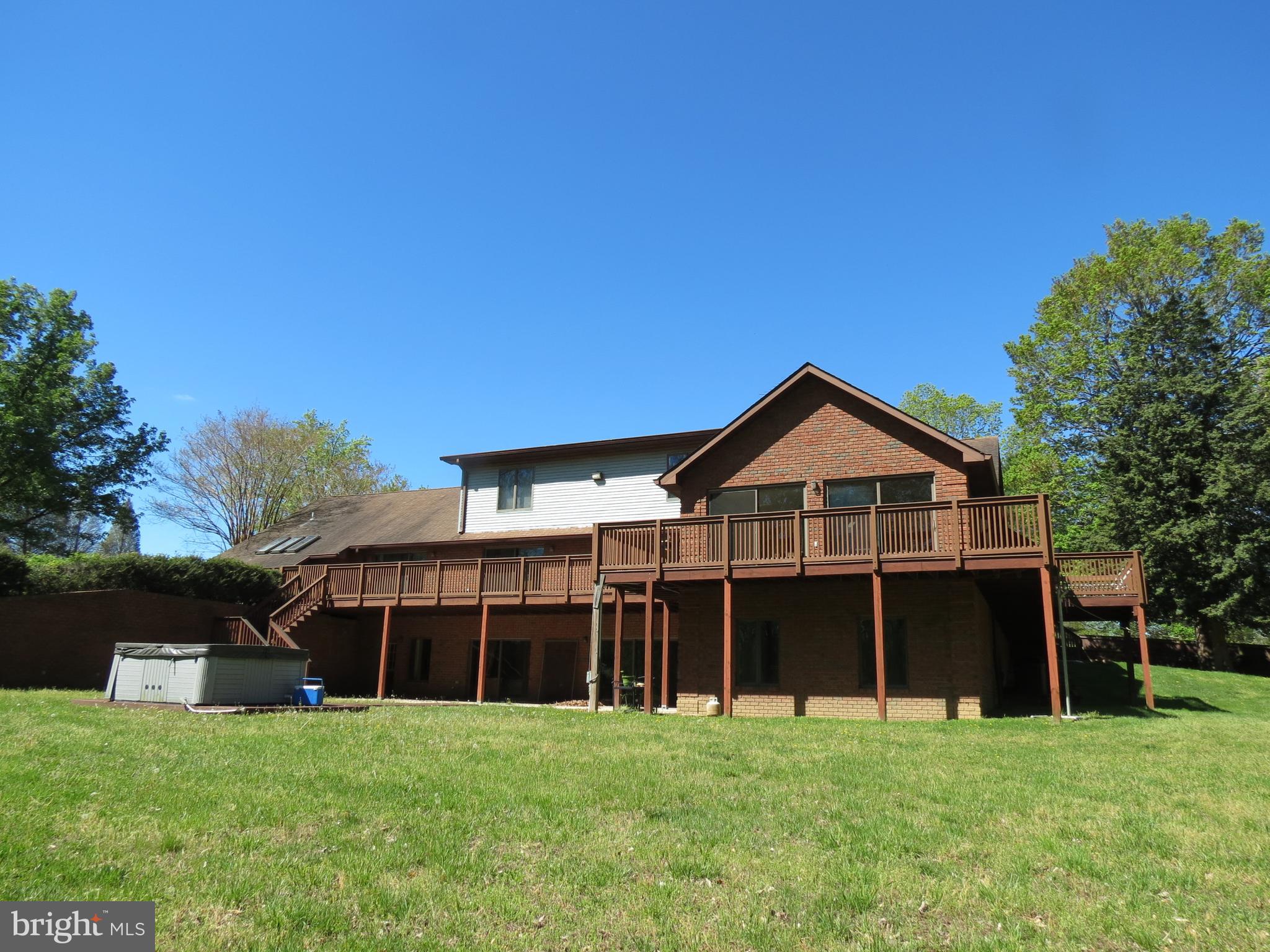 236 Jewell Road Dunkirk, MD 20754 - Photo 5 of 29 Back of Home
