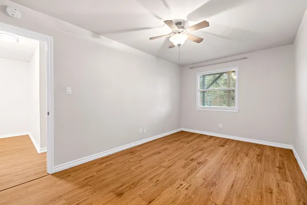 $195,000 | 6700 Cooper Lane, Unit 40, Austin, TX 78745