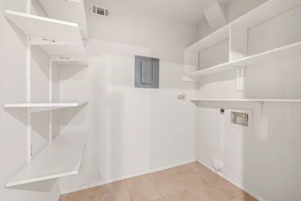 $195,000 | 6700 Cooper Lane, Unit 40, Austin, TX 78745