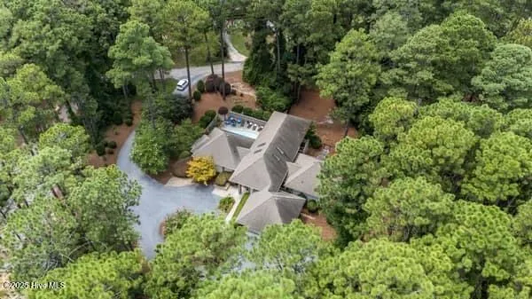 $950,000 | 125 Williams Road, Pinehurst, NC 28374