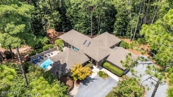 $1,050,000 | 125 Williams Road, Southern Pines, NC 28387