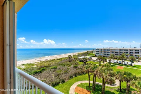 $1,200,000 | 735 N Highway, Unit 505, Indialantic, FL 32903