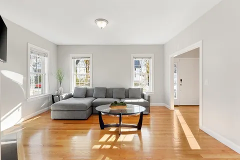 $1,110,000 | 18 Church Street, Unit 2, Woburn, MA 01801