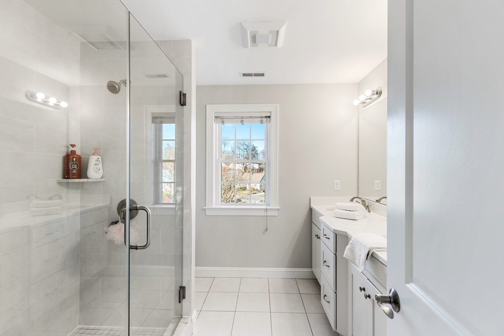 18 Church Street, Unit 2 Woburn, MA 01801 - Photo 18 of 29