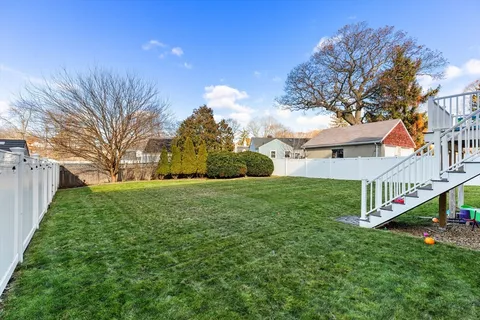 $1,110,000 | 18 Church Street, Unit 2, Woburn, MA 01801