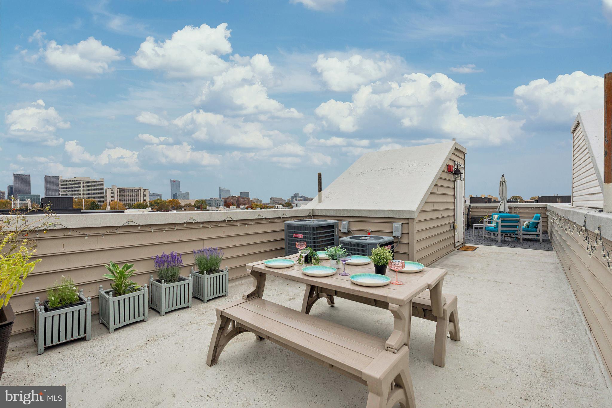 751 North Uber Street, Unit 3 Philadelphia, PA 19130 - Photo 27 of 30 Rooftop