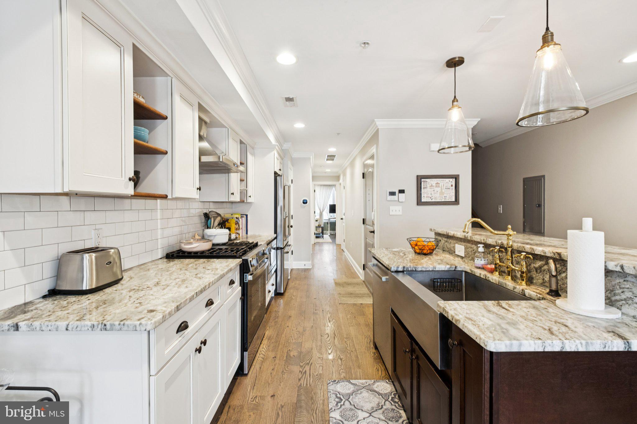 751 North Uber Street, Unit 3 Philadelphia, PA 19130 - Photo 5 of 30 Beautiful Kitchen