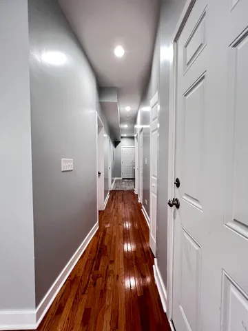 $1,750 | 6402 South Eberhart Avenue, Unit 2S, Chicago, IL 60637