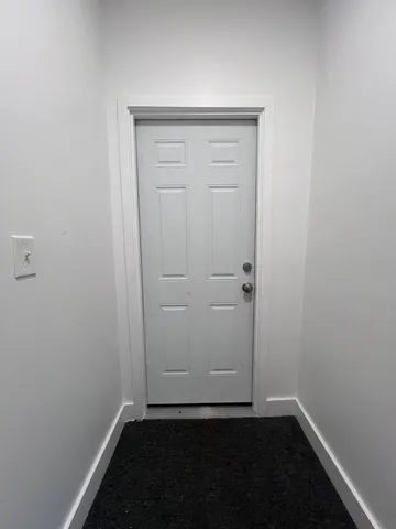 $1,750 | 6402 South Eberhart Avenue, Unit 2S, Chicago, IL 60637