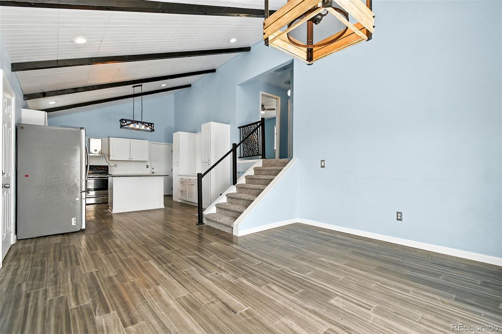 12290 South Mesa View Road Larkspur, CO 80118 - Photo 11 of 35