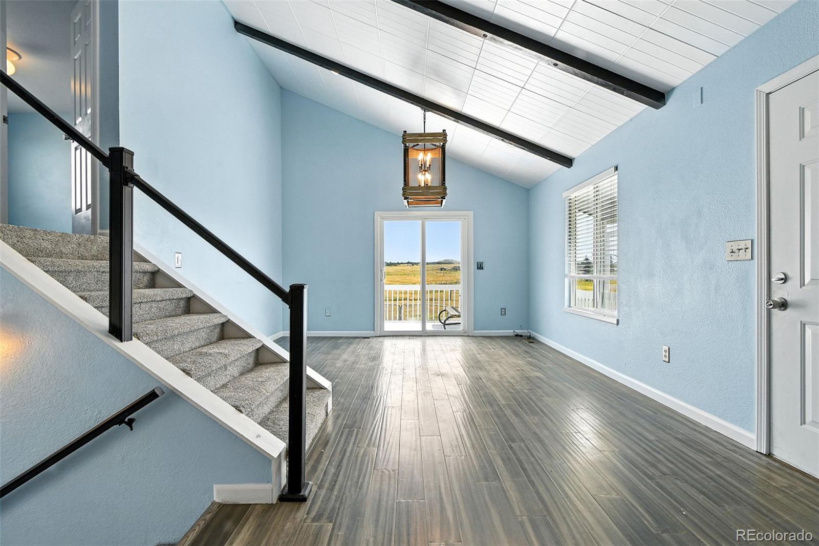 12290 South Mesa View Road Larkspur, CO 80118 - Photo 12 of 35