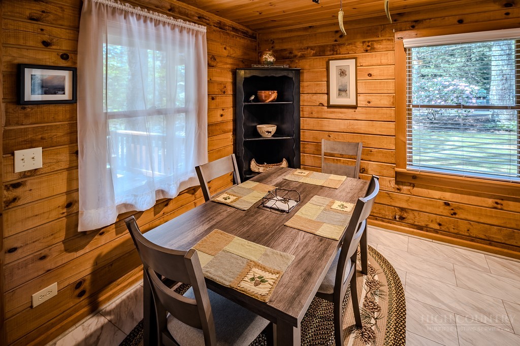 97 Lakeview Road Newland, NC 28657 - Photo 14 of 49