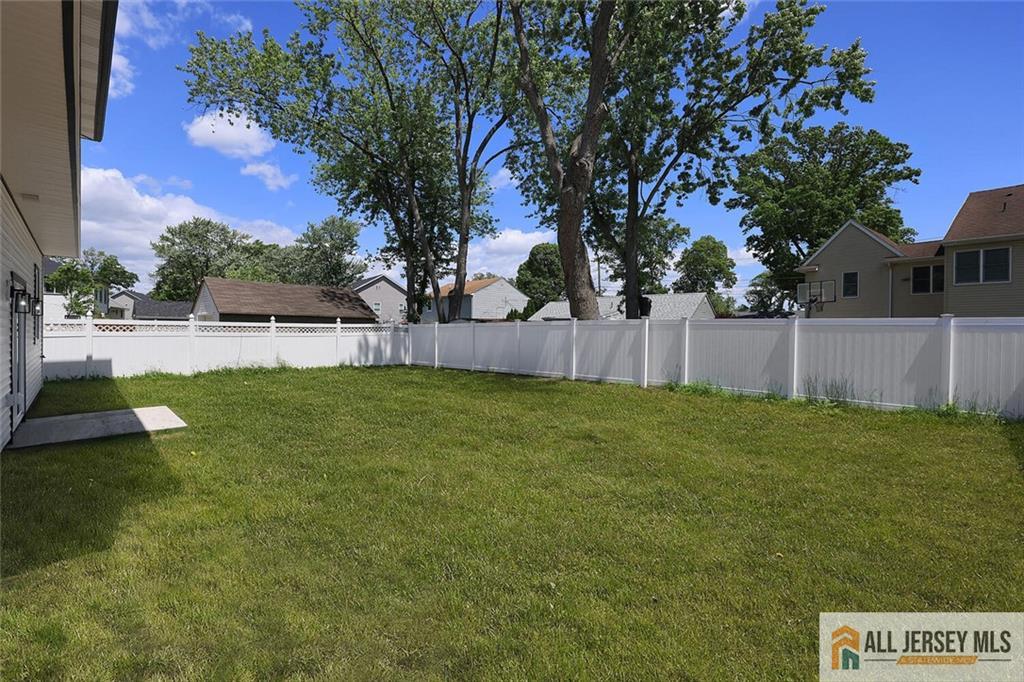 19 Fairfax Road Edison, NJ 08817 - Photo 20 of 24