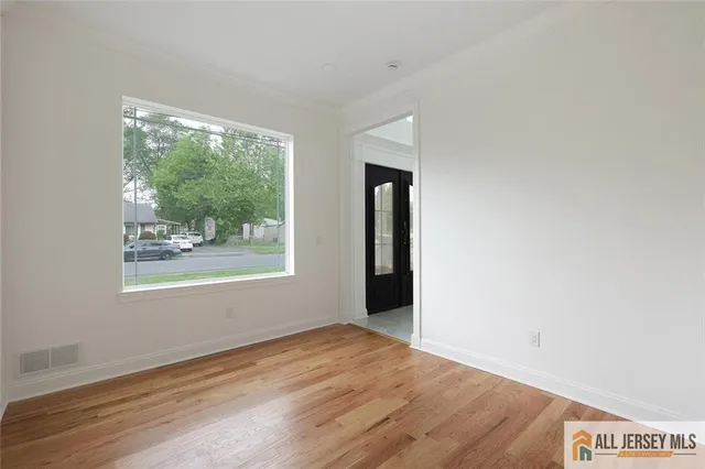 $1,090,000 | 19 Fairfax Road, Edison, NJ 08817