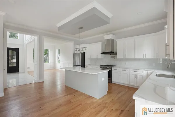 $1,090,000 | 19 Fairfax Road, Edison, NJ 08817