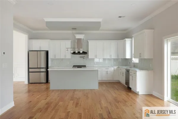 $1,090,000 | 19 Fairfax Road, Edison, NJ 08817