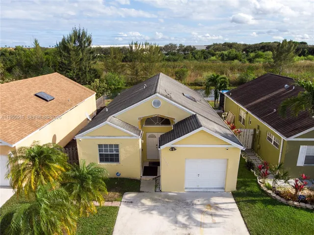 $449,000 | 9936 West Daffodil Lane, Miramar, FL 33025