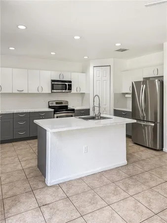 $3,750 | 2579 Southwest 85th Avenue, Unit 105, Miramar, FL 33025