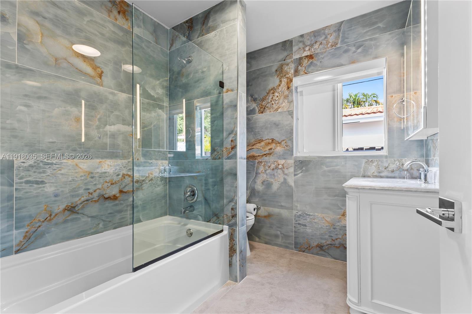 8910 Northeast 9th Court Miami, FL 33138 - Photo 21 of 47