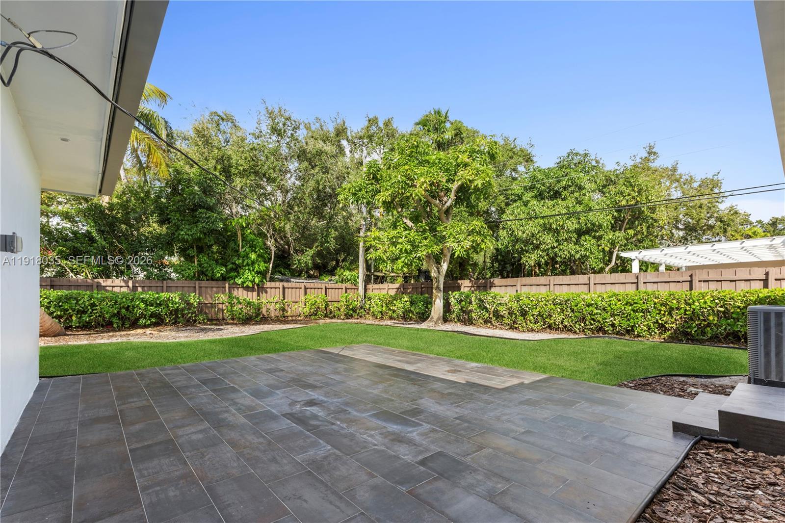 8910 Northeast 9th Court Miami, FL 33138 - Photo 26 of 47