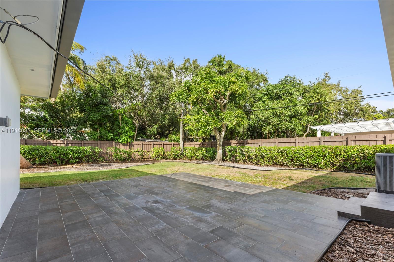 8910 Northeast 9th Court Miami, FL 33138 - Photo 27 of 47