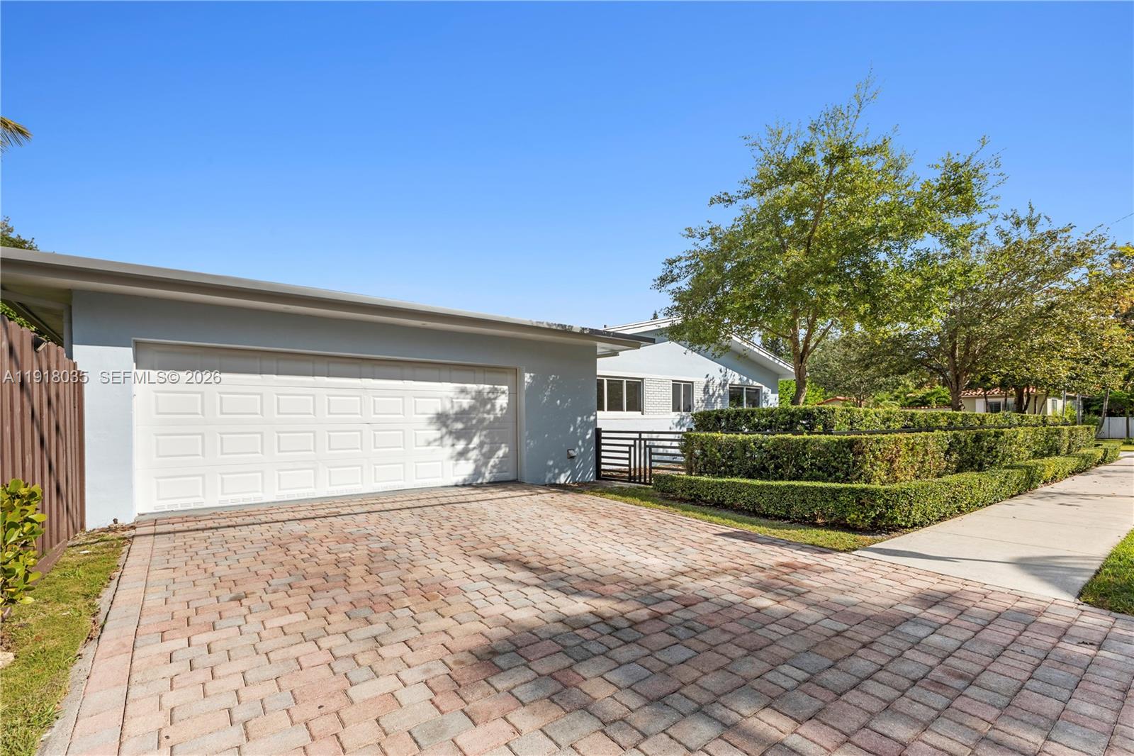 8910 Northeast 9th Court Miami, FL 33138 - Photo 33 of 47