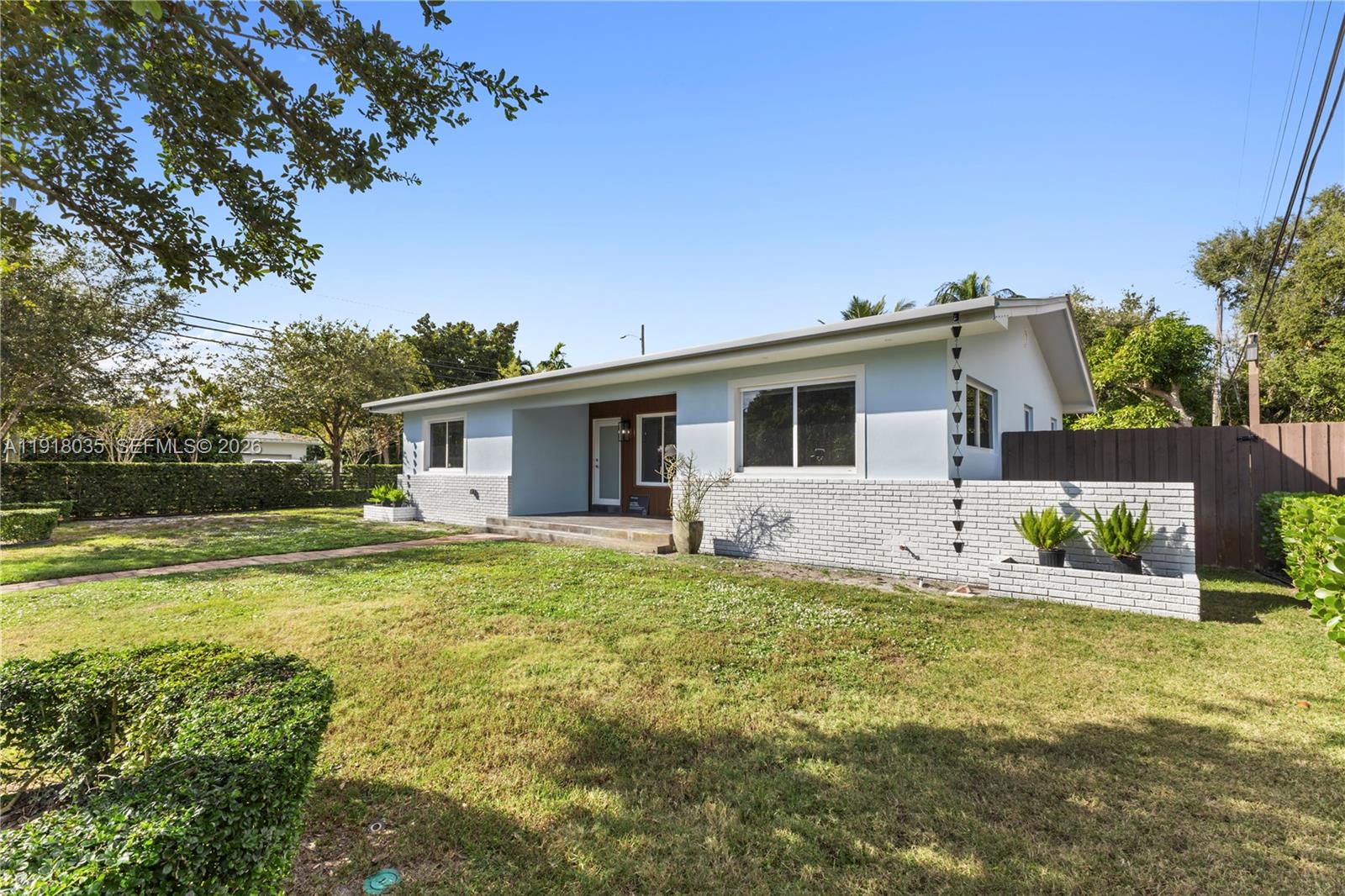 8910 Northeast 9th Court Miami, FL 33138 - Photo 40 of 47