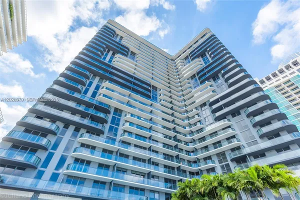 $6,000 | 121 Northeast 34th Street, Unit 1007, Miami, FL 33137