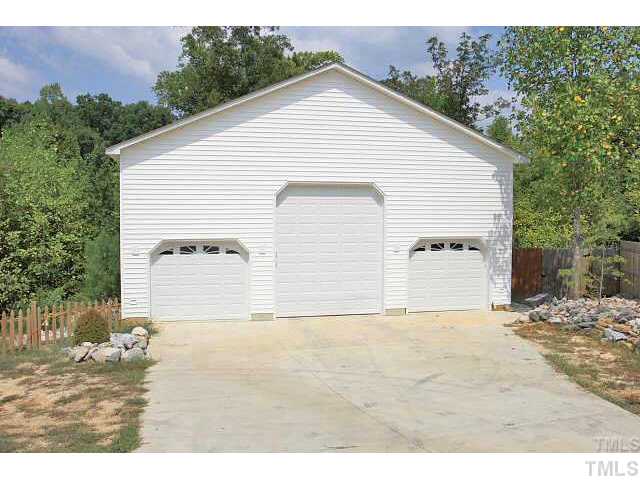 4800 Topstone Road Raleigh, NC 27603 - Photo 3 of 4