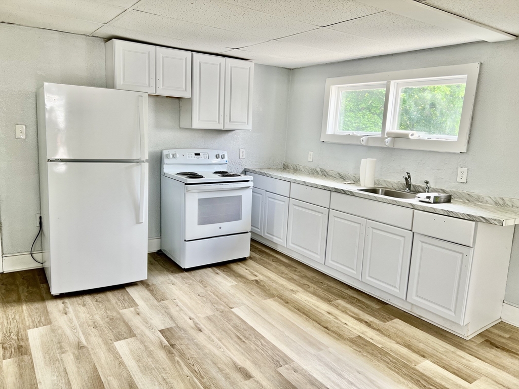 34 Worcester Road, Unit 3 Charlton, MA 01507 - Photo 2 of 12