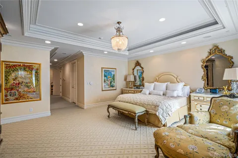 $5,200,000 | 167 Brookville Road, Glen Head, NY 11545