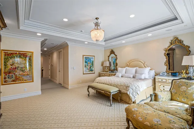 $5,200,000 | 167 Brookville Road, Glen Head, NY 11545