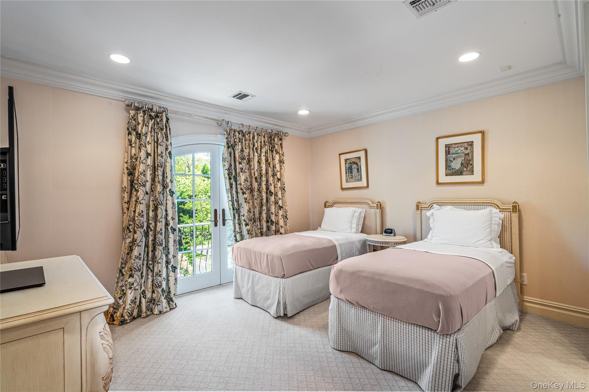 167 Brookville Road Glen Head, NY 11545 - Photo 19 of 31 Bedroom with french doors, ensuite marble bath