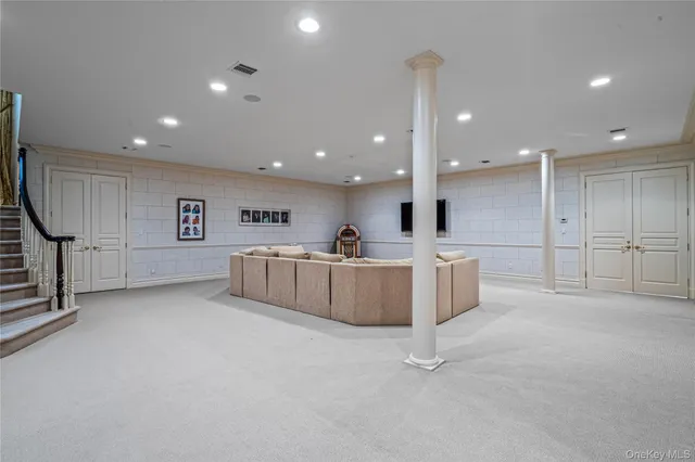 $5,200,000 | 167 Brookville Road, Glen Head, NY 11545