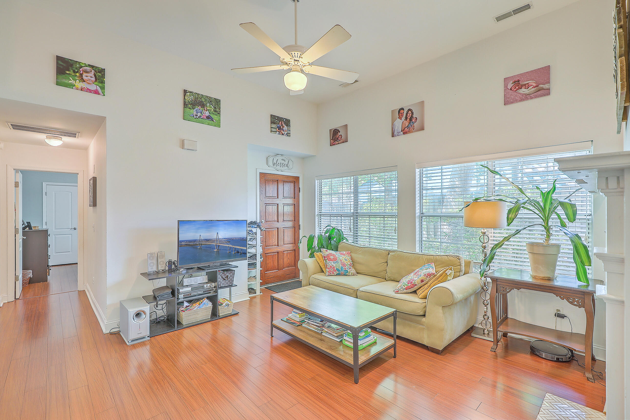 1050 Secessionville Road Charleston, SC 29412 - Photo 14 of 33 0W7A7787_88_89_90_91_92_93