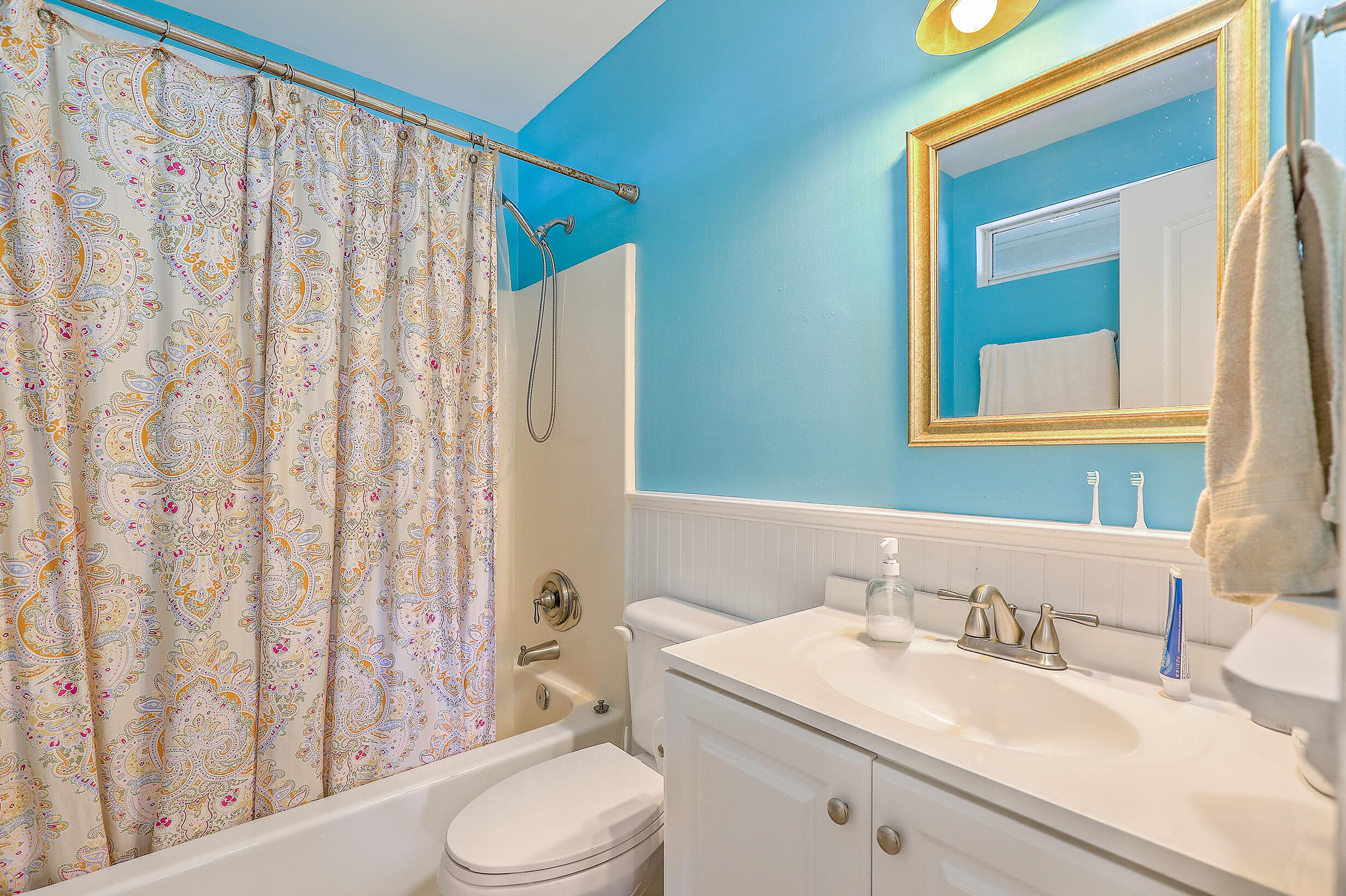 1050 Secessionville Road Charleston, SC 29412 - Photo 19 of 33 0W7A7836_37_38_39_40_41_42