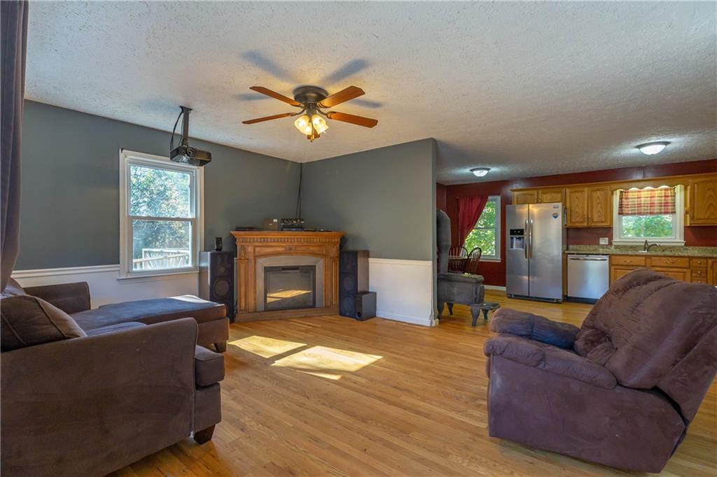 3795 Piedmont Road Morganton, NC 28655 - Photo 9 of 19 Gallery Image 9