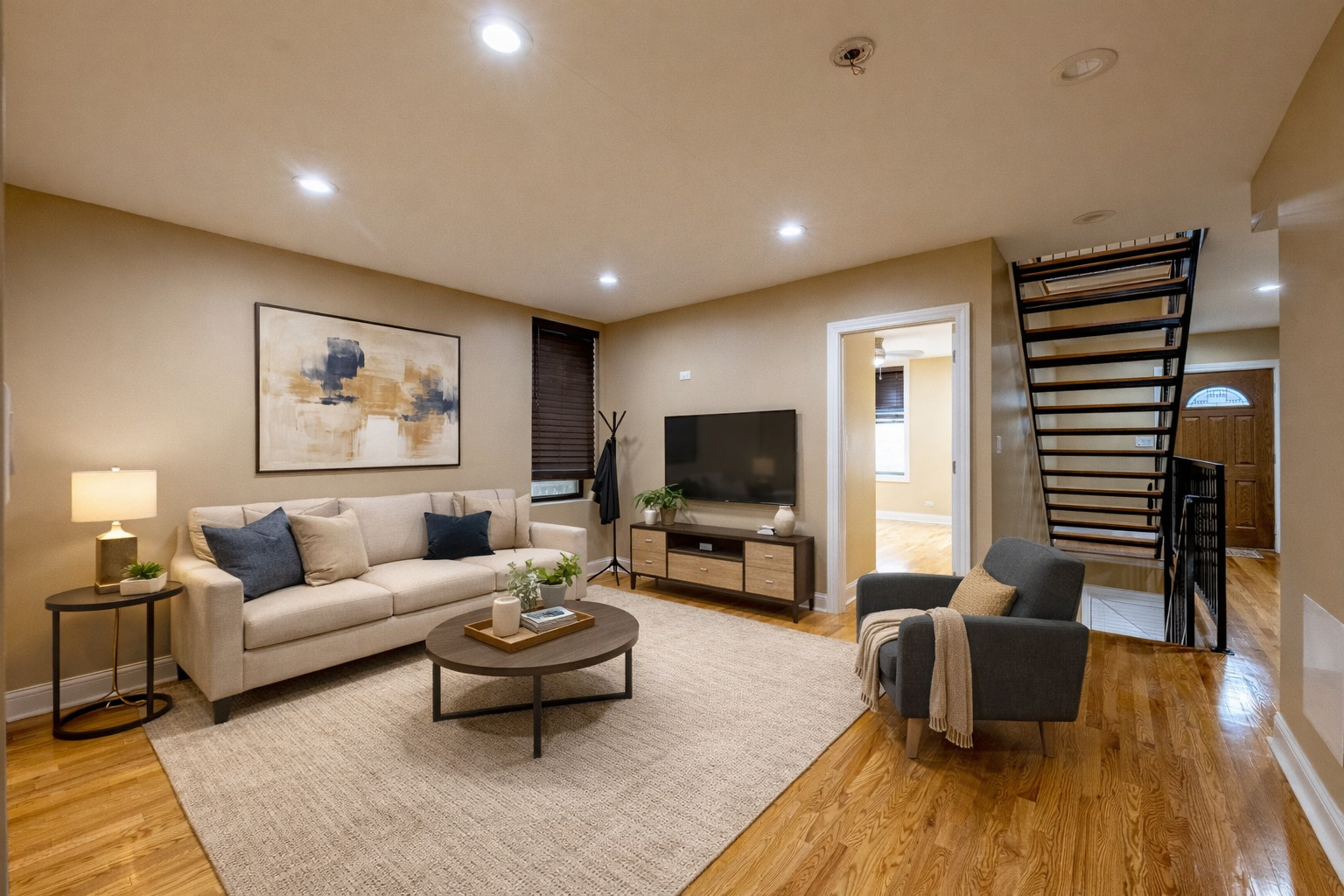 2012 West Coulter Street Chicago, IL 60608 - Photo 4 of 22