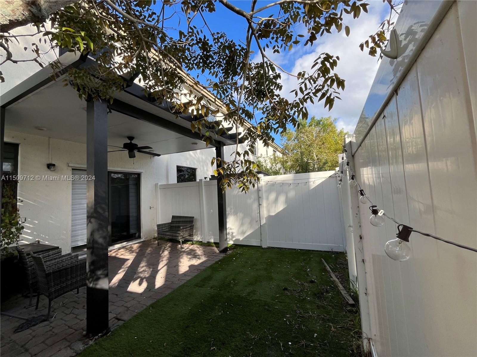 Hialeah Hialeah, FL 33018 - Photo 22 of 23 a view of a back yard of the house