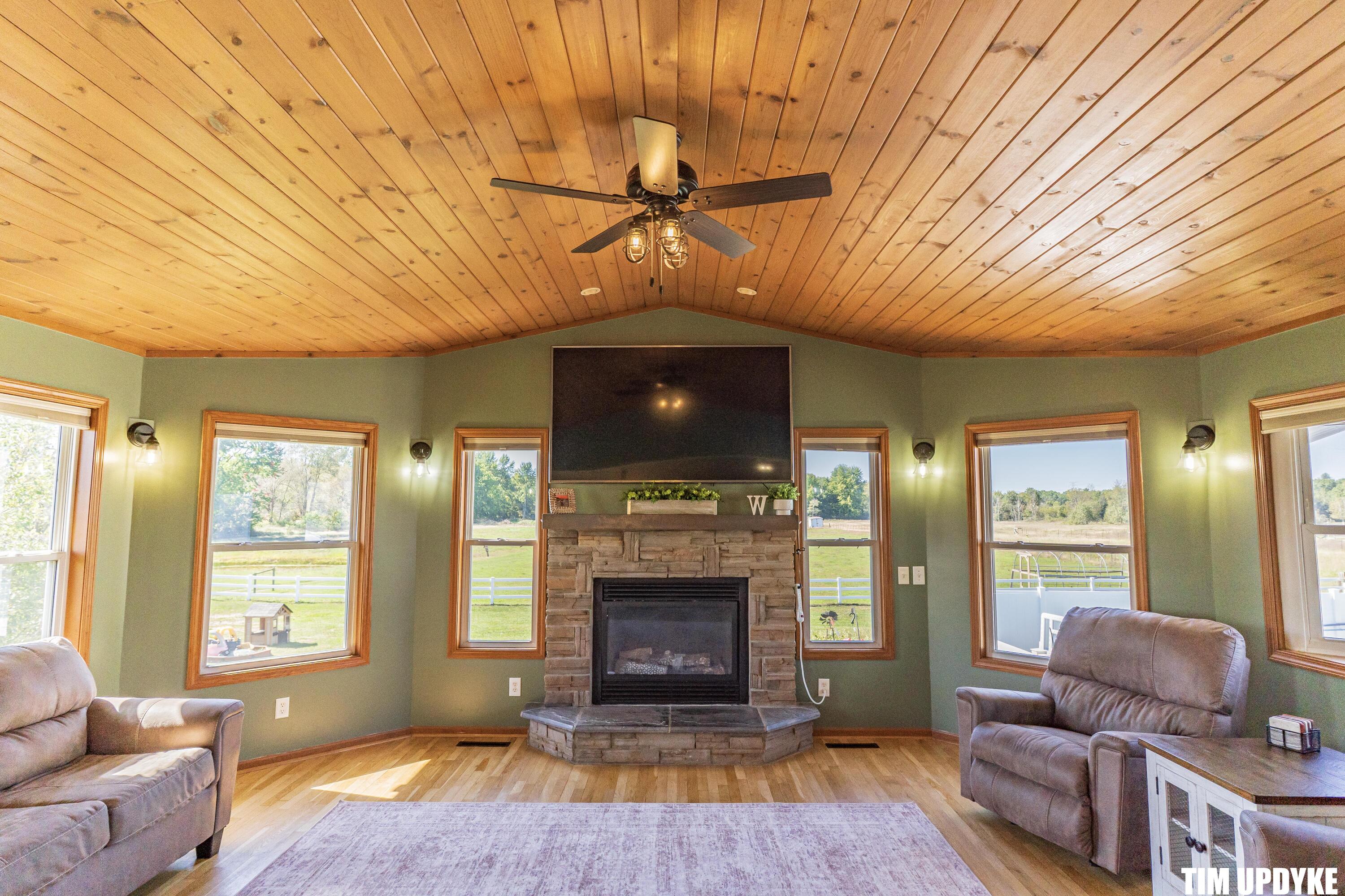 645 South Bossett Road Ravenna, MI 49451 - Photo 28 of 103 DSC09684