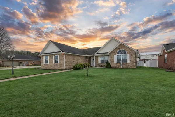 $374,900 | 9120 Clear Creek Drive, Evansville, IN 47711