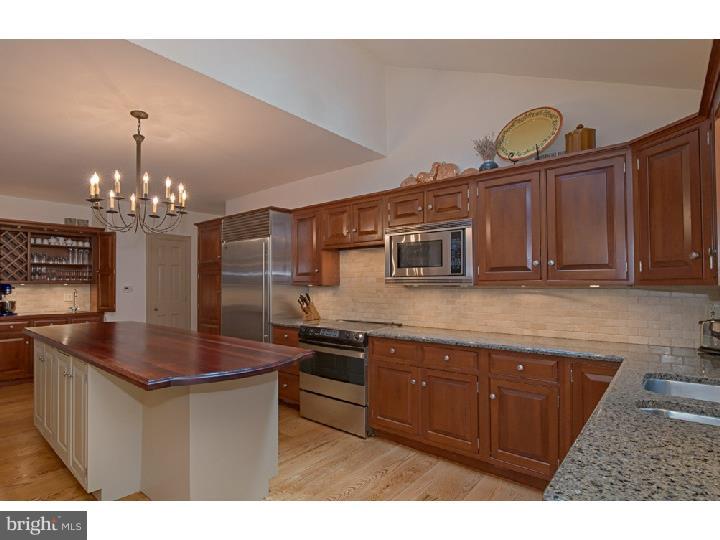 10 Pine Ridge Lane Shillington, PA 19607 - Photo 6 of 25 Gallery Image 6