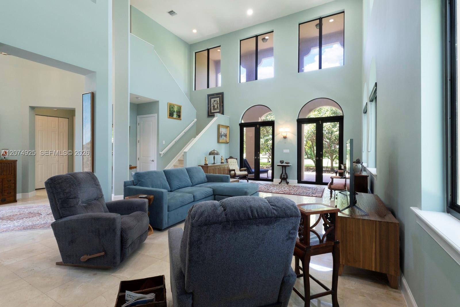 11404 Four Fillies Road Pinecrest, FL 33156 - Photo 8 of 42 Gallery Image 8