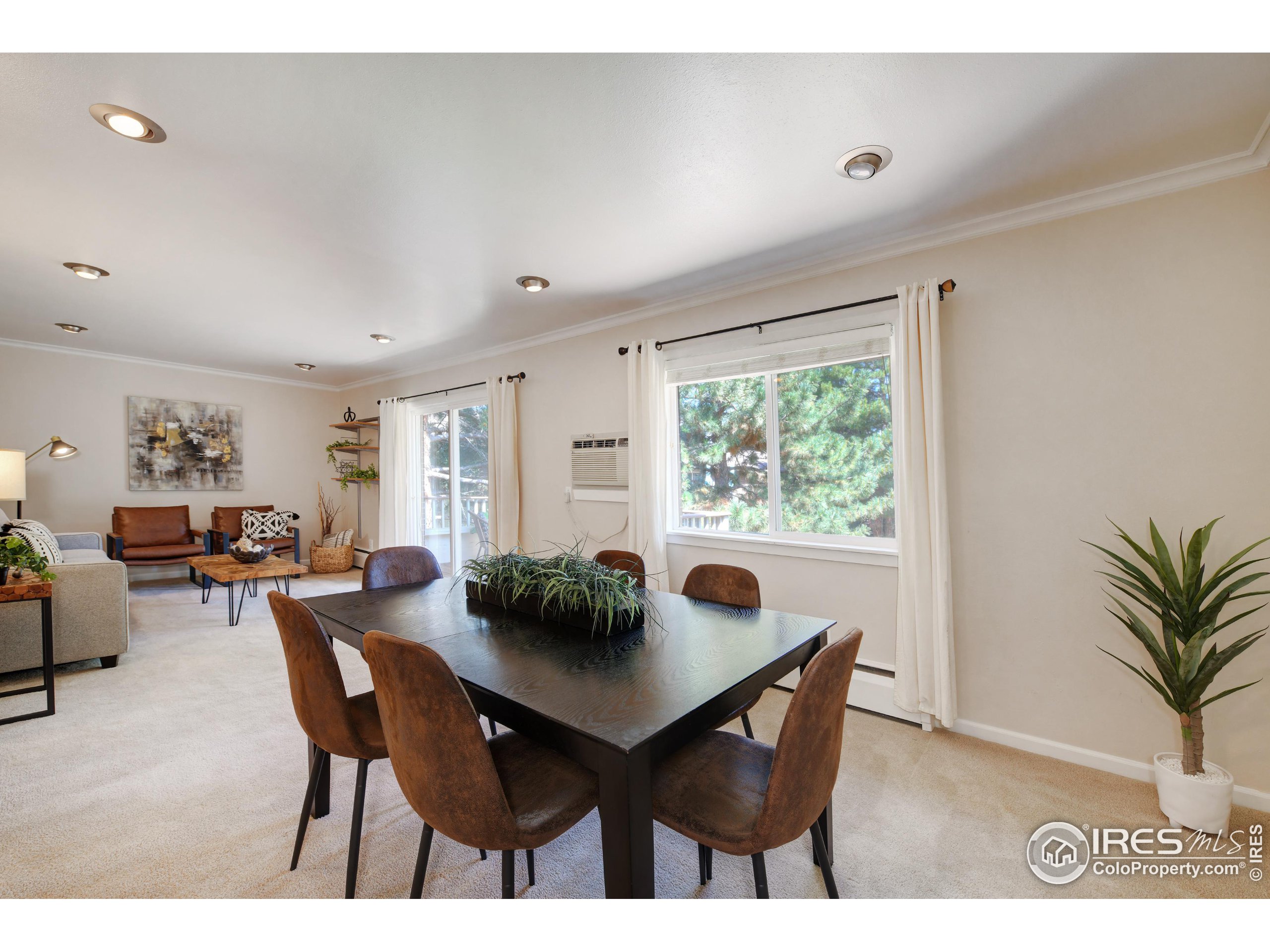 a view of a dining room and livingroom view