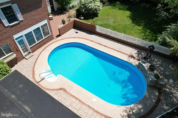 $1,225,000 | 505 Hillcrest Avenue, State College, PA 16803