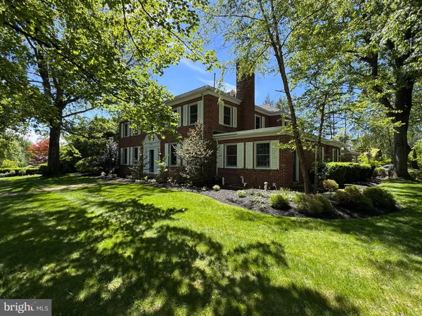 $1,225,000 | 505 Hillcrest Avenue, State College, PA 16803