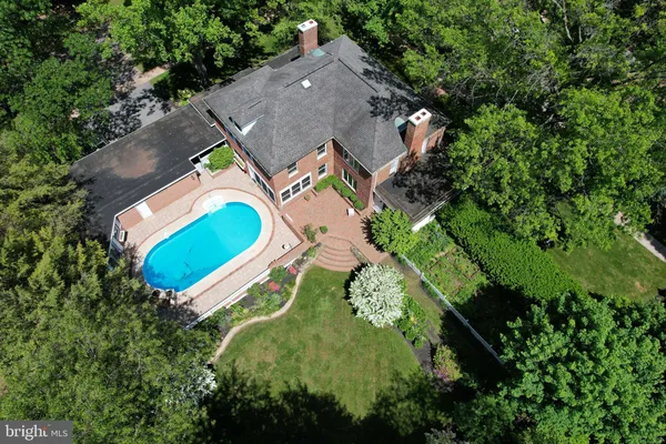 $1,225,000 | 505 Hillcrest Avenue, State College, PA 16803