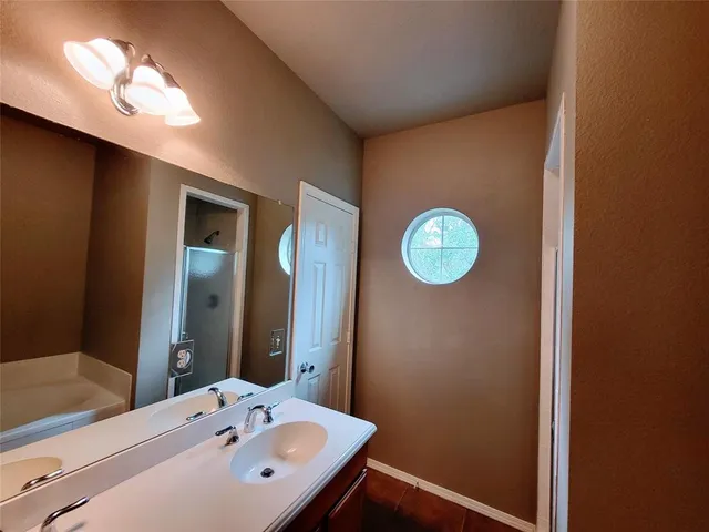 $2,490 | 1819 North Fitzhugh Avenue, Unit C, Dallas, TX 75204